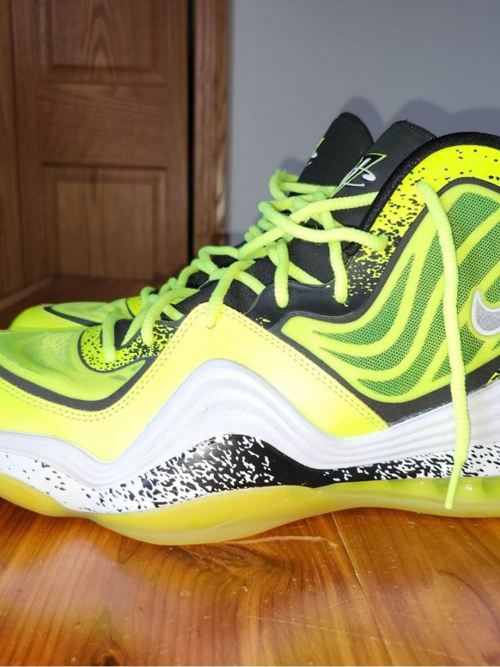 Nike size 12 mens